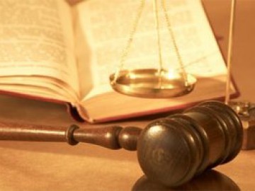 Закон "Об адвокатской деятельности" изменят и дополнят